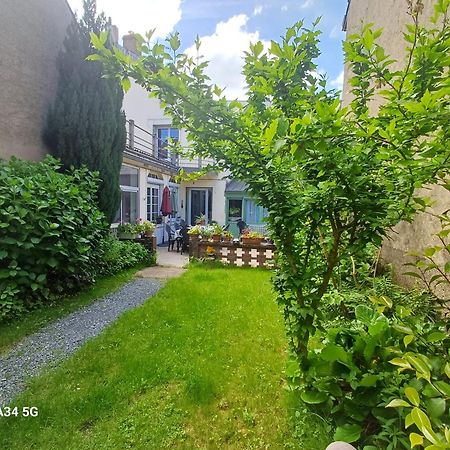 Maison Violette En Berry Aigurande Exteriér fotografie