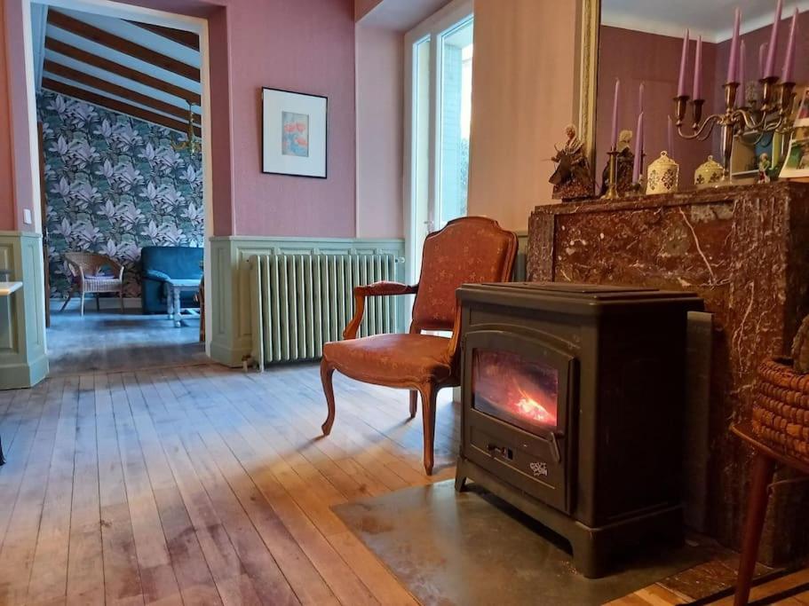 Maison Violette En Berry Aigurande Exteriér fotografie