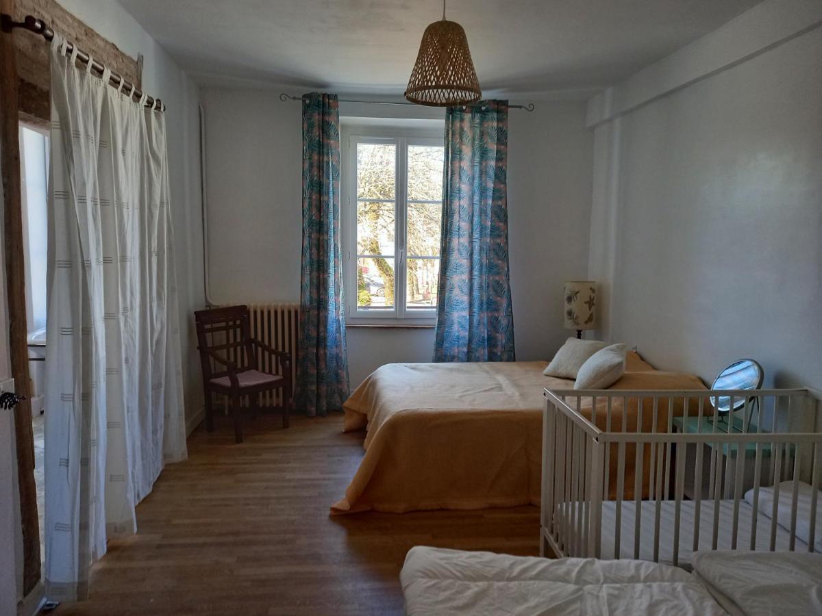Maison Violette En Berry Aigurande Exteriér fotografie